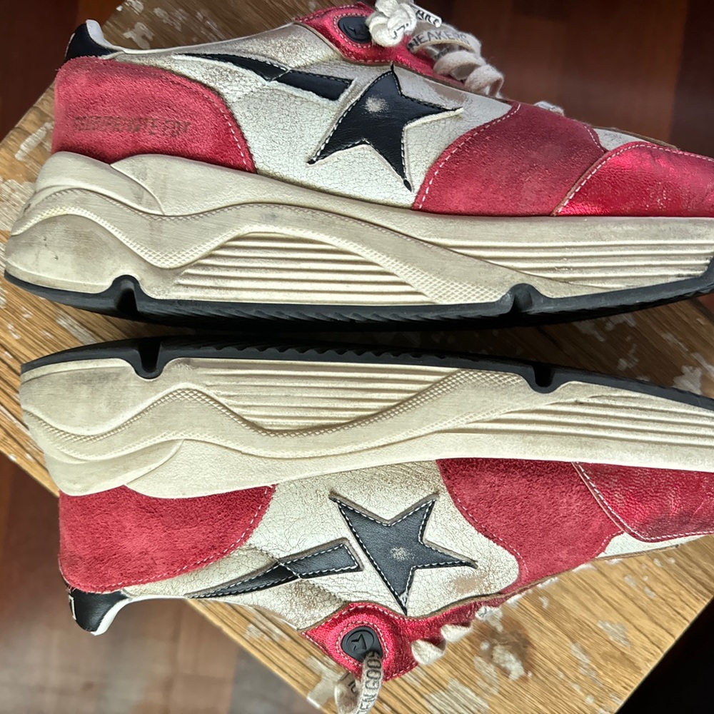 Golden Goose Red and White Sneakers - Picture 5 of 9